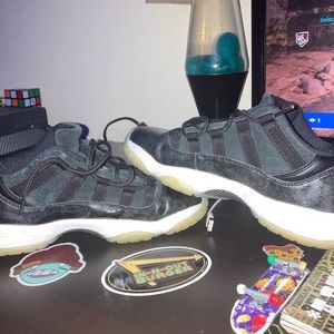 Jordan 11 Black Lows